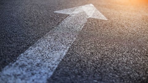 arrow road marking